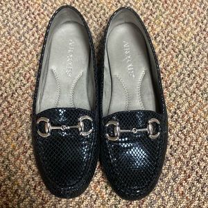 Never Worn!  Aerosols